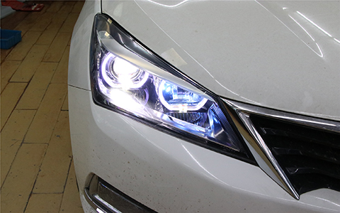 成都天一車(chē)燈長(zhǎng)安V7改燈效果